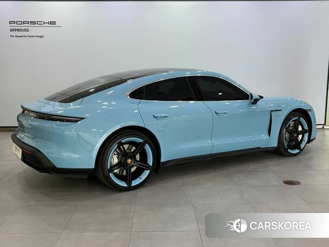 Porsche Taycan id 3914674 из Кореи 11