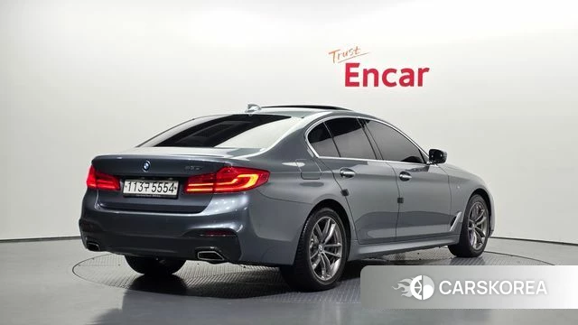 BMW 5 Series (G30) id 4311134 из Кореи 12