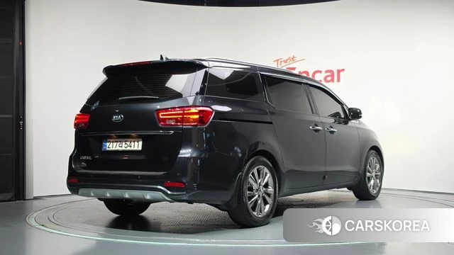 Kia The New Carnival id 4943931 из Кореи 12