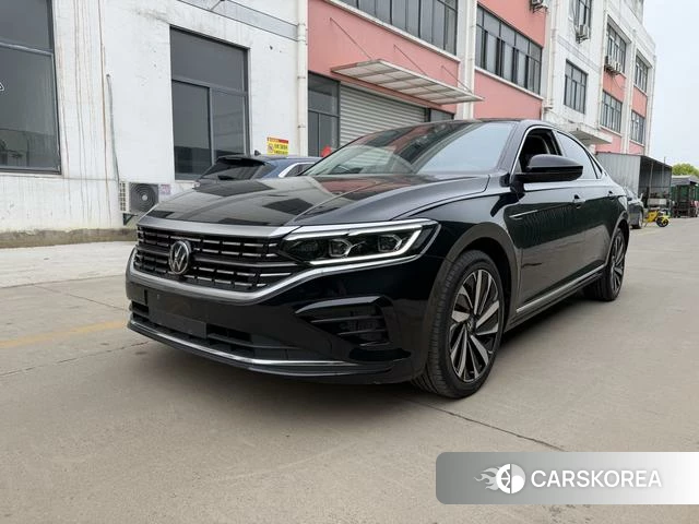 Volkswagen Passat id 4240831 из Китая 12