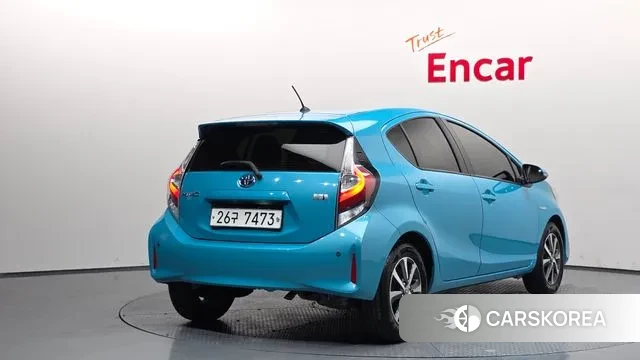 Toyota Prius C id 3583487 из Кореи 12