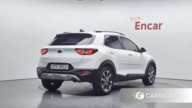 Kia Stonic id 3651643 из Кореи 12