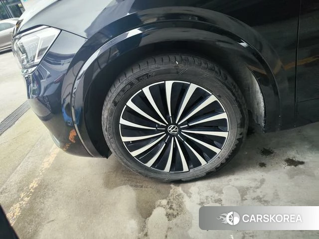 Volkswagen Weiran 2024 Черный из Китая, фото 2