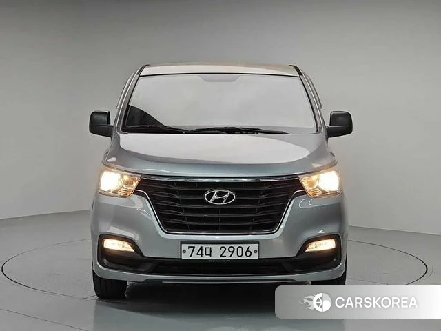 Hyundai The New Grand Starex id 4285838 из Кореи 10