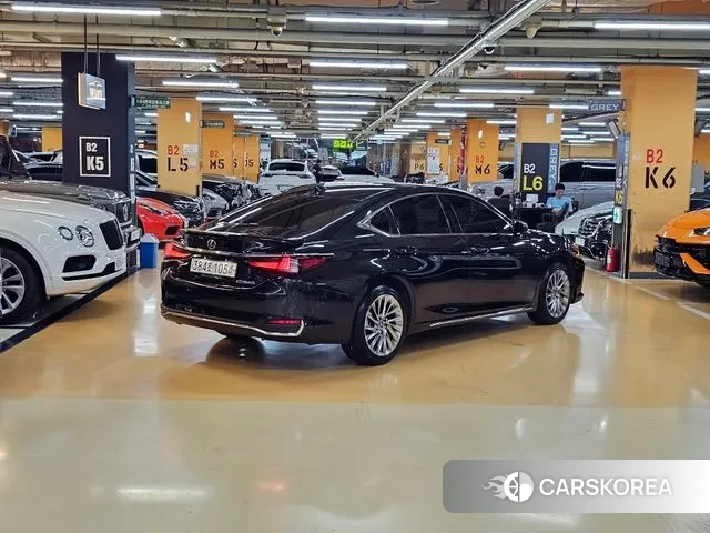 Lexus ES300h 7th generation id 3732545 из Кореи 8