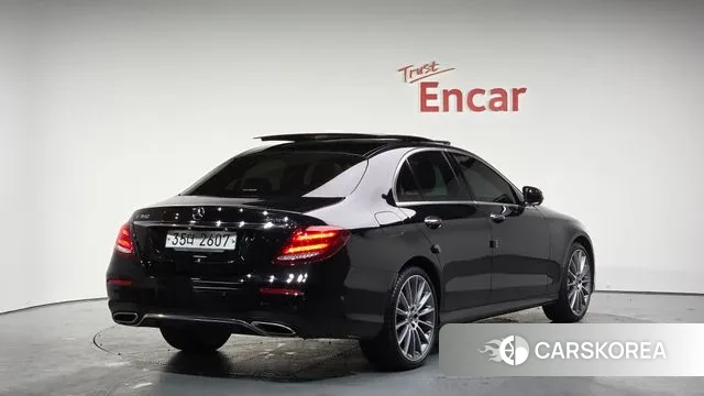 Mercedes-Benz E-Class W213 id 3484670 из Кореи 12