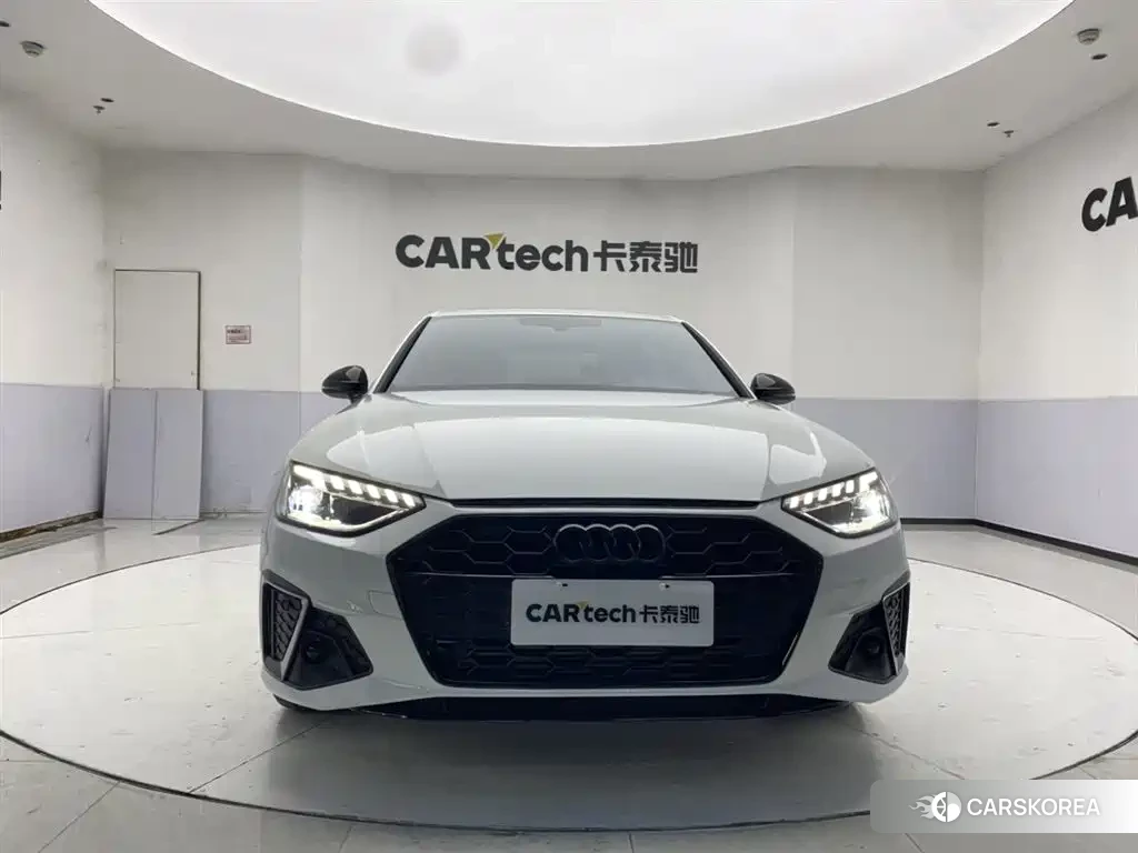 Audi A4L id 4576393 из Китая 12