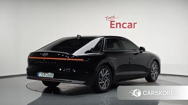 Hyundai Grandeur (GN7) id 3410744 из Кореи 12