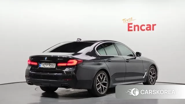 BMW 5 Series (G30) id 3180398 из Кореи 12