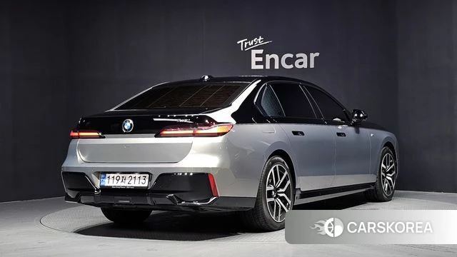 BMW 7 Series (G70) id 4613351 из Кореи 12