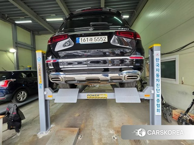 Mercedes-Benz GLS - Class X167 2023 Черный из Кореи, фото 2