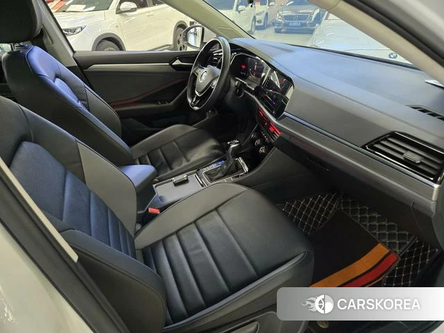 Volkswagen Sagitar id 4321359 из Китая 10