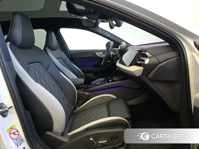 Audi A5L id 4277867 из Китая 11