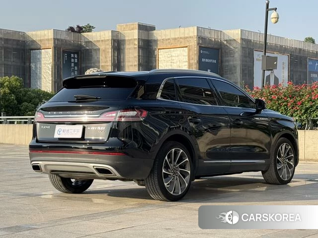 Lincoln Navigator id 4212871 из Китая 12