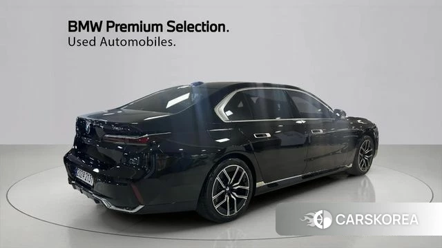 BMW 7 Series (G70) id 3933845 из Кореи 12