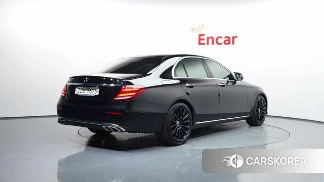Mercedes-Benz E-Class W213 id 4269128 из Кореи 12
