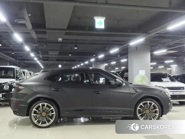 Lamborghini Urus id 3599357 из Кореи 8