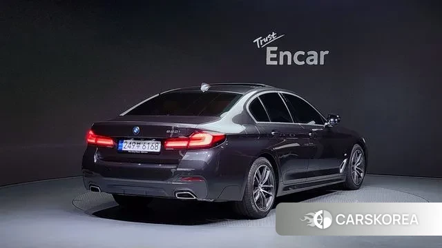 BMW 5 Series (G30) id 3218004 из Кореи 12