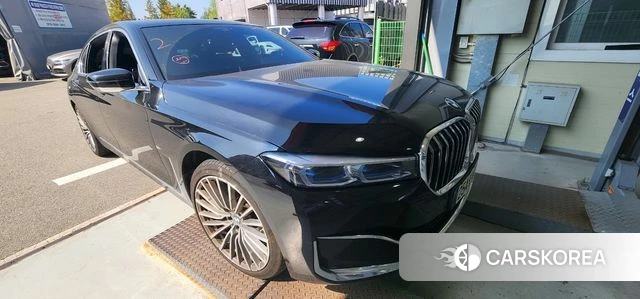 BMW 7 Series (G11) 2021 Черный из Кореи, фото 2