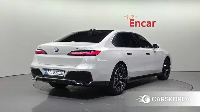 BMW 7 Series (G70) id 4395033 из Кореи 12