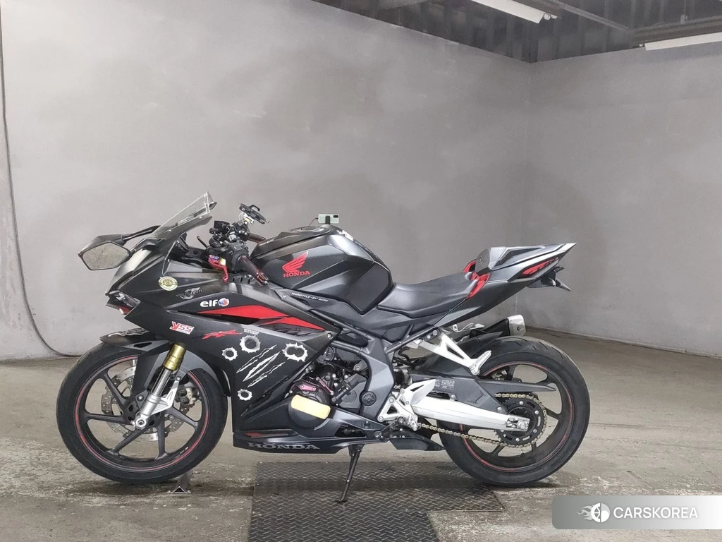 Проданный Honda CBR250RR 2017 из Японии