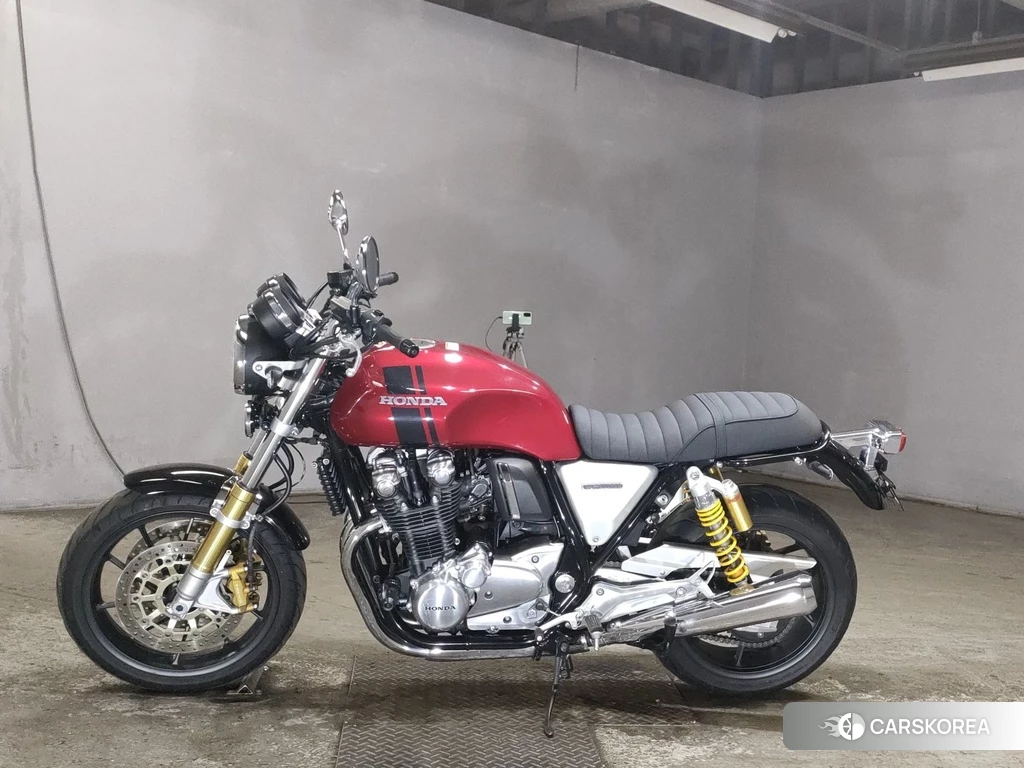 Проданный Honda CB1100RS 2017 из Японии, фото 2