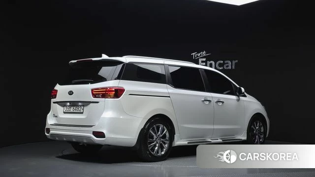 Kia The New Carnival id 4543703 из Кореи 12