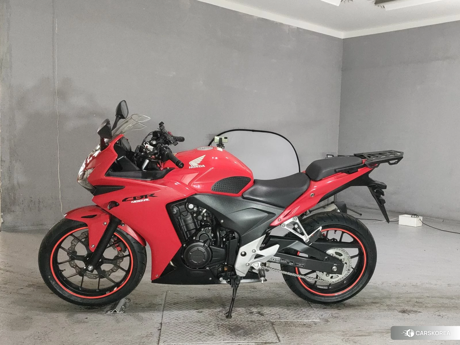 Проданный Honda CBR400R 2013 из Японии