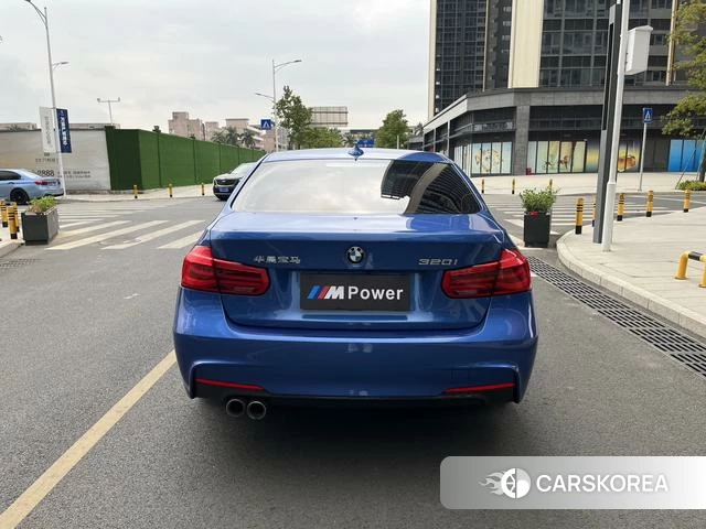 BMW 3 series 2019 Синий из Китая, фото 4