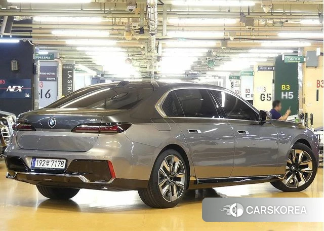 BMW 7 Series (G70) id 4194210 из Кореи 12