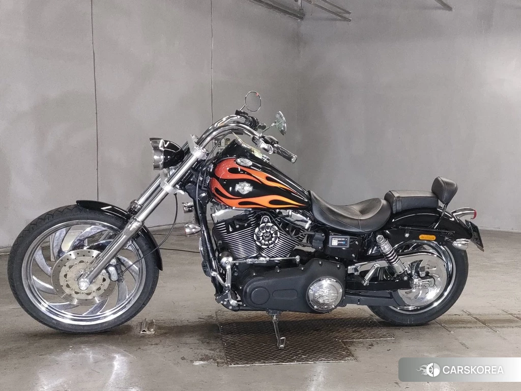 Проданный Harley-Davidson Dyna Wide Glide FXDWG1580 2010 из Японии, фото 2