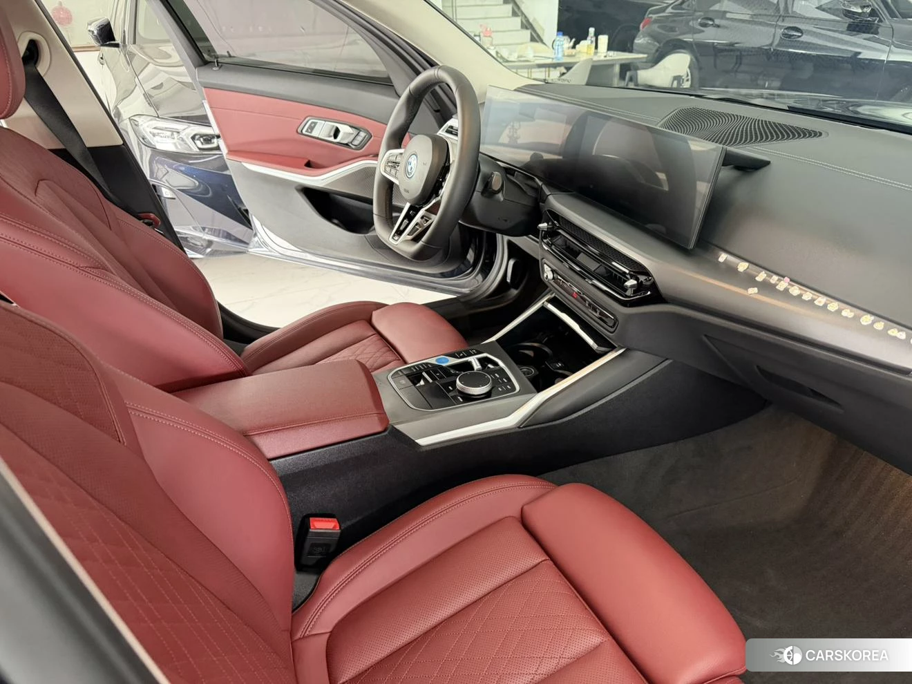 BMW i3 2024 Черный из Китая, фото 2