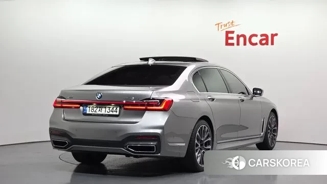 BMW 7 Series (G11) id 3390140 из Кореи 12