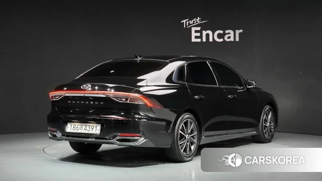 Hyundai The New Grandeur IG id 4572829 из Кореи 12