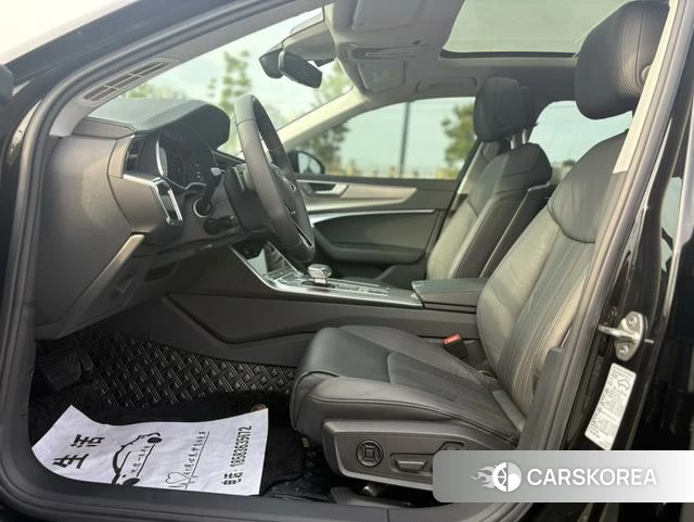 Audi A6L id 4290084 из Китая 12