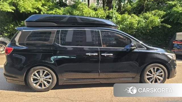 Kia The New Carnival 2018 Черный из Кореи, фото 2