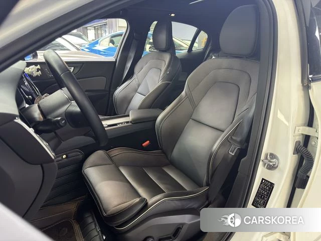 Volvo S60 id 4211528 из Китая 7