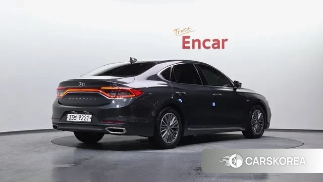 Hyundai Grandeur IG Hybrid id 3651958 из Кореи 12