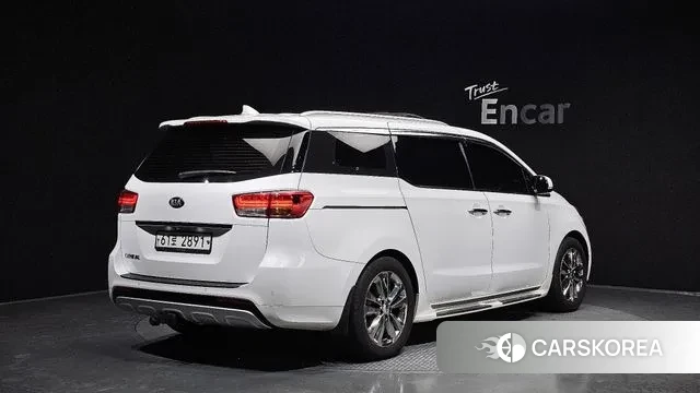 Kia The New Carnival id 3687620 из Кореи 12