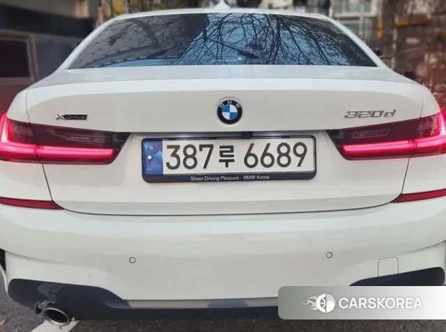 BMW 3 Series (G20) 2021 Белый из Кореи, фото 2