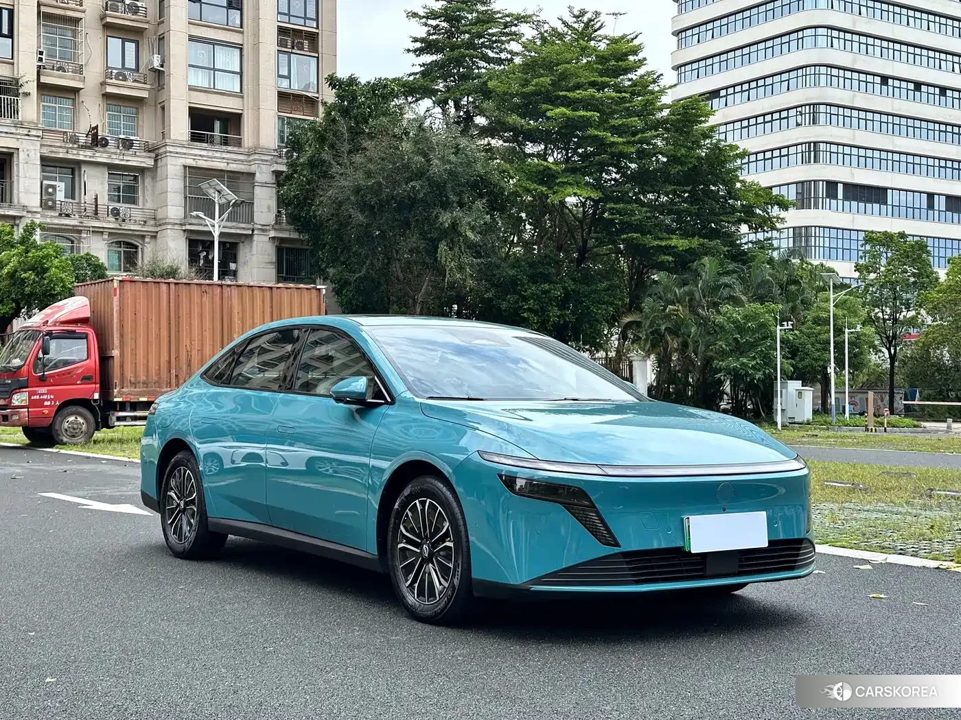 Nissan N6 2026 Синий из Китая, фото 2