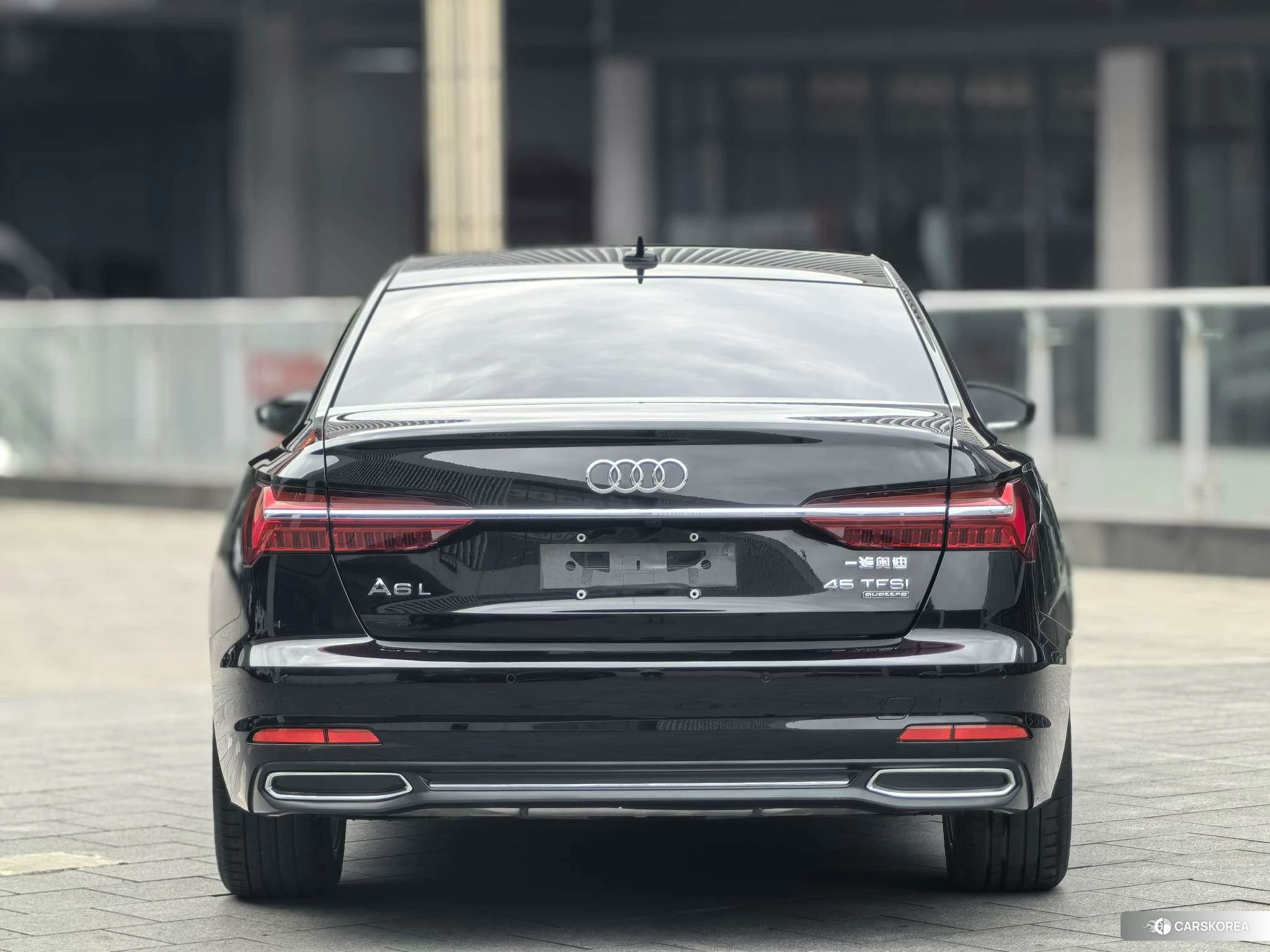 Audi A6L id 4405859 из Китая 12