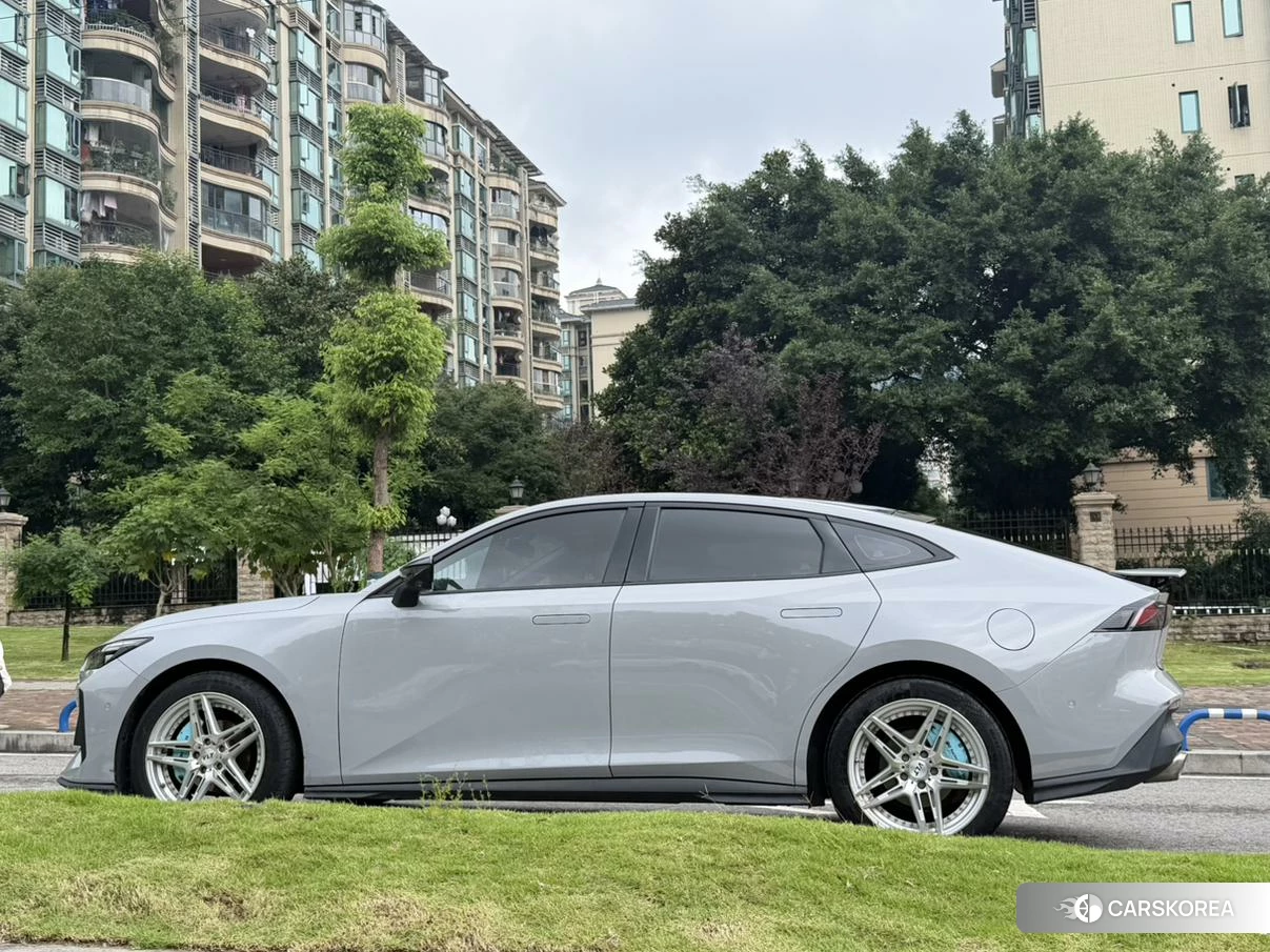 Chang'an UNI-V id 4486492 из Китая 11