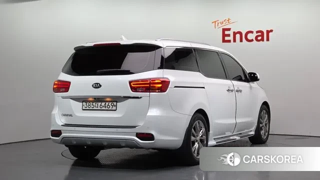 Kia The New Carnival id 3379875 из Кореи 12