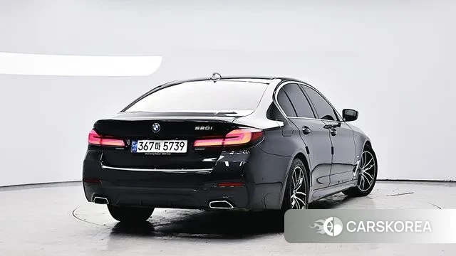 BMW 5 Series (G30) id 3459079 из Кореи 12