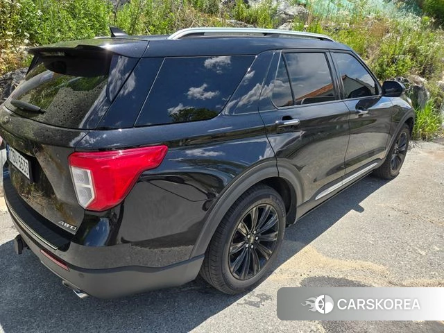 Ford Explorer 6th Generation 2021 Черный из Кореи, фото 2