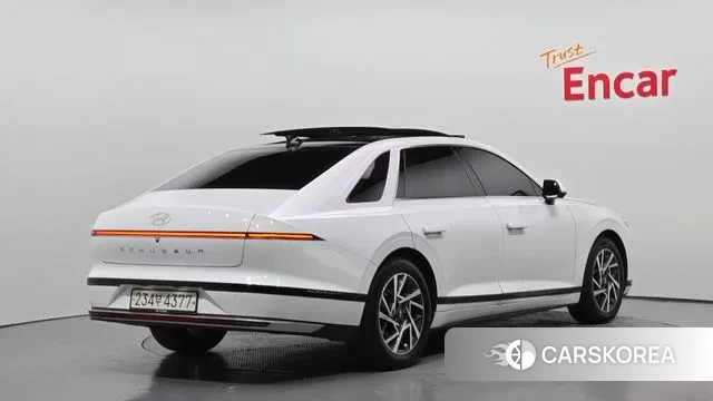 Hyundai Grandeur (GN7) id 3432151 из Кореи 12