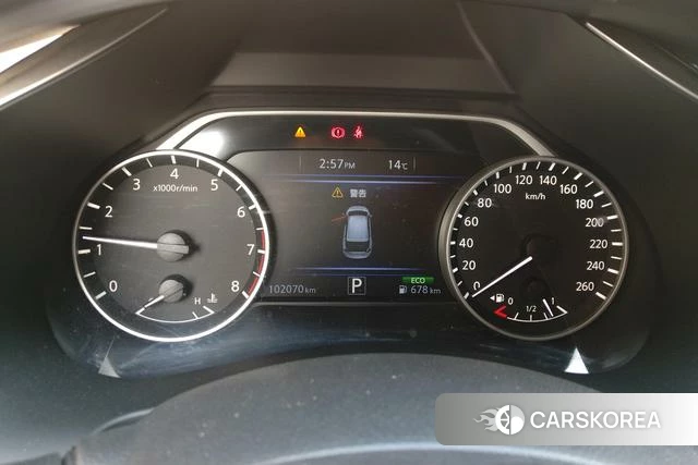 Nissan Loulan id 4207792 из Китая 9