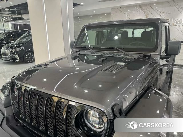 Jeep Gladiator 2023 Темно-серый из Китая, фото 5