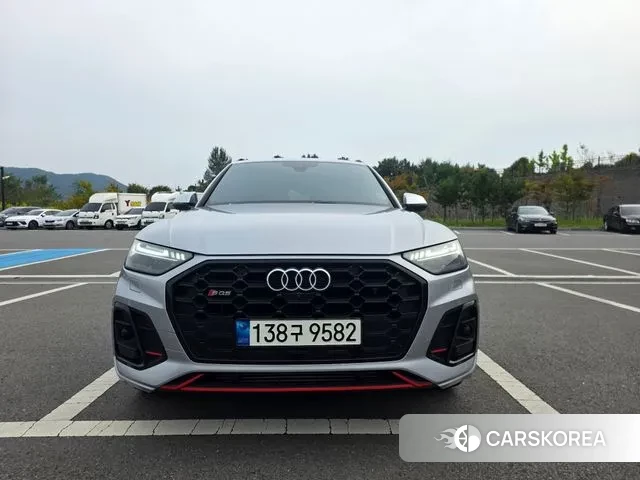 Audi SQ5 (FY) 2021 Светло-серебряный цвет из Кореи, фото 5